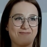 Laura sommer Nøgen
