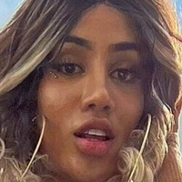 laurasaenzfree Nøgen