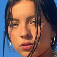 Leilianna Solis Nøgen