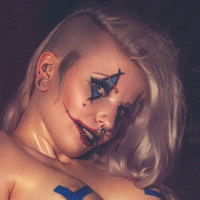 Lilith Whitic Nøgen