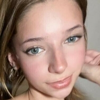 Lilytr0n Nøgen