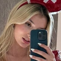 Lina Belfiore Nøgen