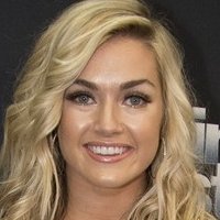 Lindsay Arnold Nøgen
