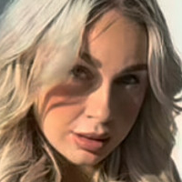 lizahoffman_ Nøgen