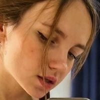 Lizzy Milks Nøgen