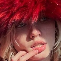 Lola Clark Nøgen