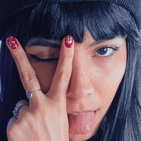Luna Bloom Nøgen