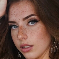 Lynn Goddess Nøgen
