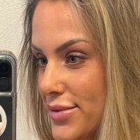 Maddy Morello Nøgen
