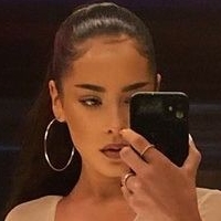 Maeta Nøgen