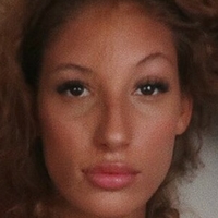 Malia Schmalleger Nøgen