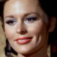 Marianna Hill Nøgen