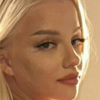 mariuania Nøgen