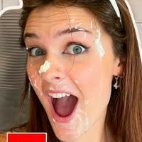 McKenzie Bell Nøgen
