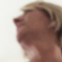 Mia Moglie Nøgen