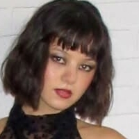 Mikaylageier Nøgen