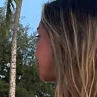 Milan Manfredi Nøgen