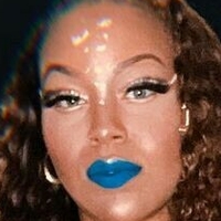 Missraymae Nøgen