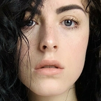 mollydarling Nøgen