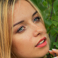 Monika Parys Nøgen