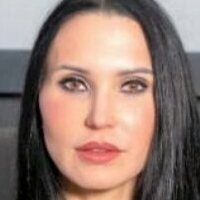 Monika Zakrent Nøgen