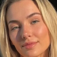 Mylee Thrasher Nøgen