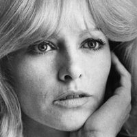 Nathalie Delon Nøgen
