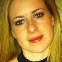 Nicole Seguin Nøgen