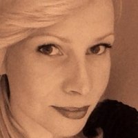Nicole Wicht Nøgen