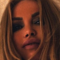 Olinda Castielle Nøgen