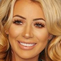 Olivia Attwood Nøgen