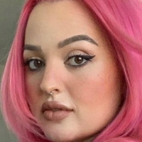 Olivia Cara Nøgen