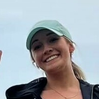 Olivia RumIey Nøgen