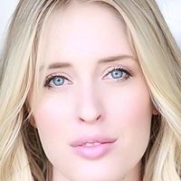 Olivia Scott Nøgen