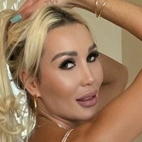 Patty Michova Nøgen