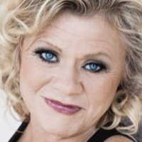 Pernille Højmark Nøgen