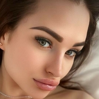 polina_nice Nøgen