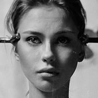 Polina Rahmanova Nøgen