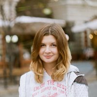 Polina Stremousova Nøgen