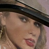 r3aliferapunzel Nøgen