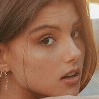Ray Marie Morris Nøgen