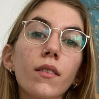 Rhea.skye Nøgen
