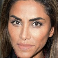 Sabrina Setlur Nøgen