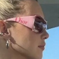 Sarahfuckingsnyder Nøgen