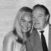Shirley Eaton Nøgen