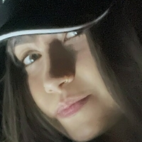 shyonthelow Nøgen