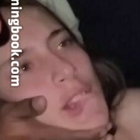 Slayun Nøgen
