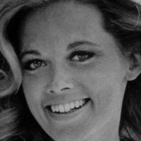 Sue Longhurst Nøgen