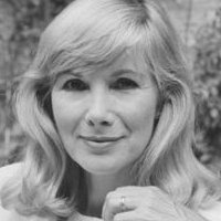 Susan Hampshire Nøgen