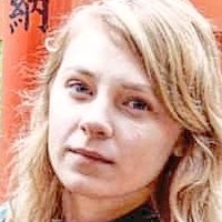 Sydney Poniewaz Nøgen